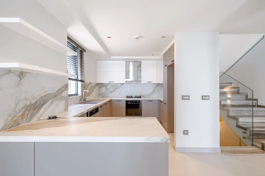 Fitted kitchen